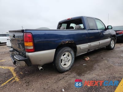 Trzecie zdjęcie samochodu z tyłu: 1999 CHEVROLET SILVERADO C1500 VIN:1GCEC19T1XZ151905 - miniatura