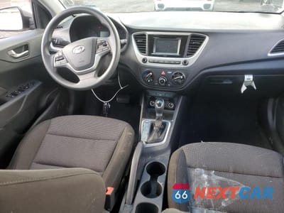 Zdjęcie 8 z 12 samochodu: 2021 HYUNDAI ACCENT SE VIN:3KPC24A60ME153055 - miniatura