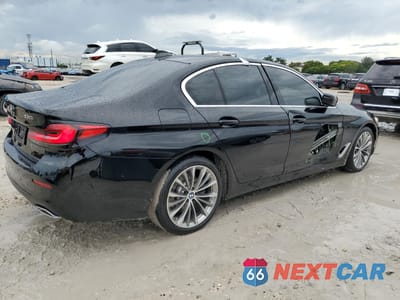 Trzecie zdjęcie samochodu z tyłu: 2022 BMW 530 I VIN:WBA53BH0XNWX41500 - miniatura