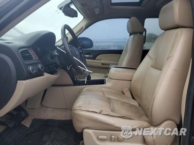 Zdjęcie 7 z 14 samochodu: 2007 CHEVROLET SUBURBAN K1500 VIN:1GNFK163X7J175993 - miniatura