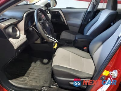 Zdjęcie 7 z 13 samochodu: 2013 TOYOTA RAV4 LE VIN:JTMBFREV7D5003129 - miniatura