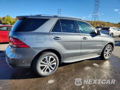 Trzecie zdjęcie samochodu z tyłu: 2019 MERCEDES-BENZ GLE 400 4MATIC VIN:4JGDA5GB8KB217561 - miniatura