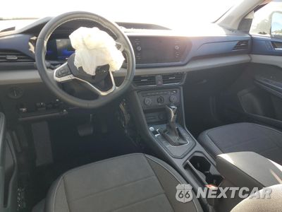 Zdjęcie 8 z 14 samochodu: 2022 VOLKSWAGEN TAOS SE VIN:3VVRX7B24NM058970 - miniatura
