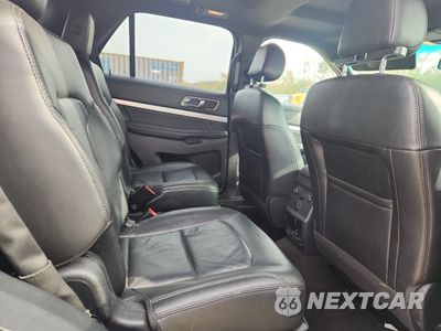 Zdjęcie 11 z 16 samochodu: 2017 FORD EXPLORER XLT VIN:1FM5K8D84HGB03029 - miniatura