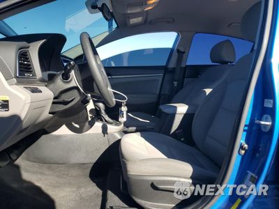 Zdjęcie 7 z 12 samochodu: 2017 HYUNDAI ELANTRA SE VIN:KMHD84LF5HU222485 - miniatura