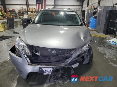 Piąte zdjęcie samochodu w środku: 2014 NISSAN SENTRA S VIN:3N1AB7APXEY261851 - miniatura