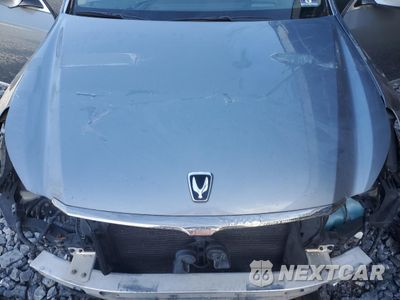 Zdjęcie 11 z 13 samochodu: 2015 HYUNDAI EQUUS SIGNATURE VIN:KMHGH4JH9FU093228 - miniatura