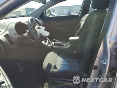 Zdjęcie 7 z 13 samochodu: 2016 KIA SPORTAGE LX VIN:KNDPB3AC9G7811350 - miniatura