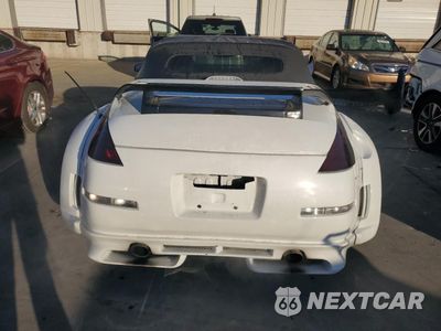 Zdjęcie 6 z 12 samochodu: 2005 NISSAN 350Z ROADSTER VIN:JN1AZ36A75M752003 - miniatura