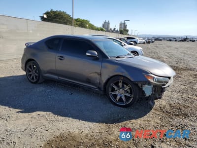 Czwarte zdjęcie samochodu z boku: 2015 TOYOTA SCION TC VIN:JTKJF5C71FJ002991 - miniatura