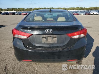 Zdjęcie 6 z 13 samochodu: 2013 HYUNDAI ELANTRA GLS VIN:5NPDH4AE6DH317771 - miniatura