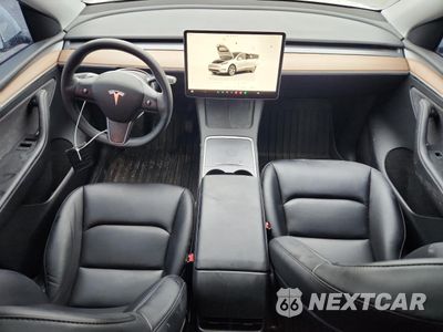 Zdjęcie 8 z 12 samochodu: 2023 TESLA MODEL Y VIN:7SAYGAEE3PF840944 - miniatura