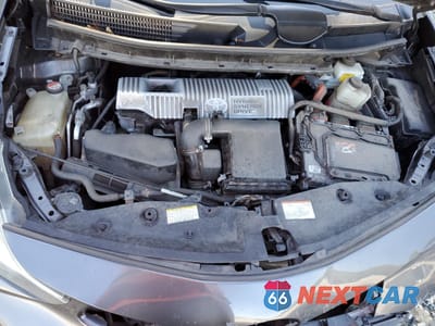 Zdjęcie 11 z 13 samochodu: 2015 TOYOTA PRIUS V VIN:JTDZN3EU8FJ037340 - miniatura