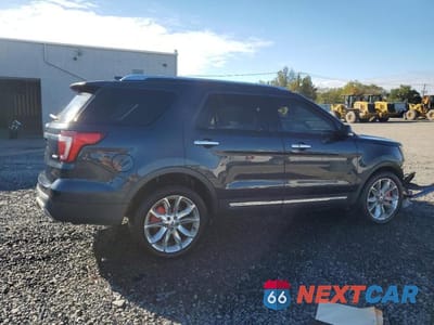 Trzecie zdjęcie samochodu z tyłu: 2017 FORD EXPLORER VIN:1FM5K8FH6HGD10499 - miniatura