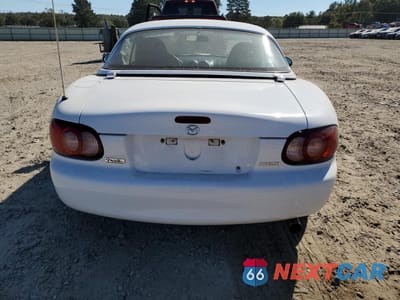 Zdjęcie 6 z 14 samochodu: 2001 MAZDA MX-5 MIATA BASE VIN:JM1NB353210204918 - miniatura
