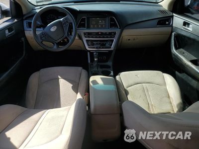 Zdjęcie 8 z 15 samochodu: 2016 HYUNDAI SONATA SE VIN:5NPE24AF9GH423263 - miniatura