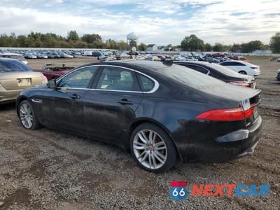 Drugie zdjęcie samochodu z przodu: 2016 JAGUAR XF PRESTIGE VIN:SAJBK4BV4GCY14973 - miniatura