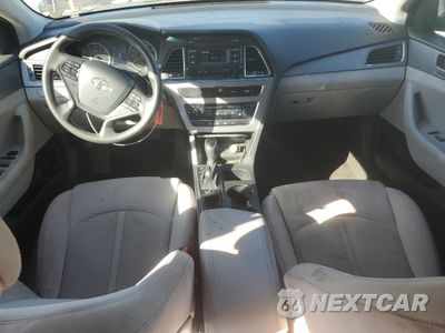 Zdjęcie 8 z 15 samochodu: 2017 HYUNDAI SONATA SE VIN:5NPE24AF0HH448991 - miniatura