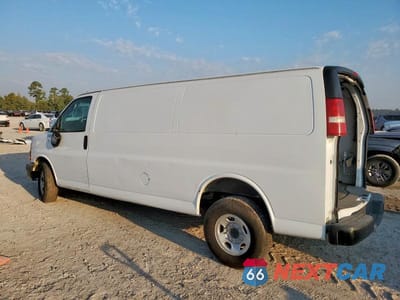 Drugie zdjęcie samochodu z przodu: 2018 CHEVROLET EXPRESS 3500 6.0L V8 VIN:1GCZGHFG6J1168484 - miniatura