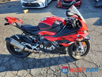 2024 BMW S 1000 RR WB10E6303R6J59358 - główne zdjęcie licytacji z USA - miniatura