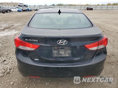 Zdjęcie 6 z 14 samochodu: 2013 HYUNDAI ELANTRA GLS VIN:KMHDH4AE0DU627433 - miniatura