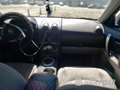 Zdjęcie 8 z 13 samochodu: 2013 NISSAN ROGUE S VIN:JN8AS5MT1DW502328 - miniatura