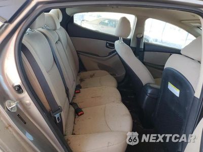 Zdjęcie 10 z 12 samochodu: 2014 HYUNDAI ELANTRA SE VIN:5NPDH4AE5EH502962 - miniatura
