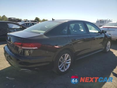 Trzecie zdjęcie samochodu z tyłu: 2021 VOLKSWAGEN PASSAT S VIN:1VWAA7A37MC006480 - miniatura