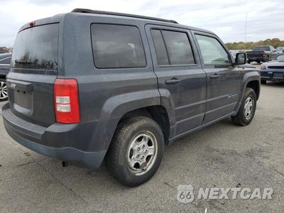 Trzecie zdjęcie samochodu z tyłu: 2014 JEEP PATRIOT SPORT VIN:1C4NJRBB4ED778601 - miniatura