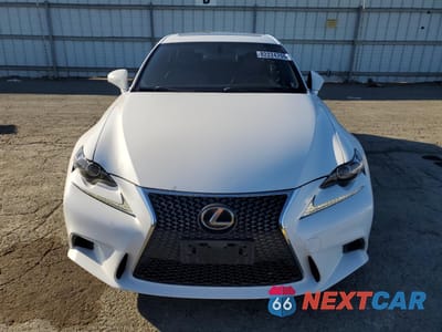 Piąte zdjęcie samochodu w środku: 2016 LEXUS IS350 VIN:JTHBE1D24G5028049 - miniatura