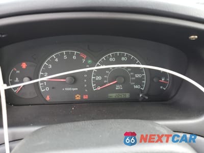 Zdjęcie 9 z 14 samochodu: 2002 HYUNDAI ELANTRA GLS VIN:KMHDN45D72U427687 - miniatura