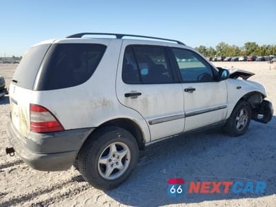 Trzecie zdjęcie samochodu z tyłu: 1998 MERCEDES-BENZ ML 320 VIN:4JGAB54E6WA029423 - miniatura