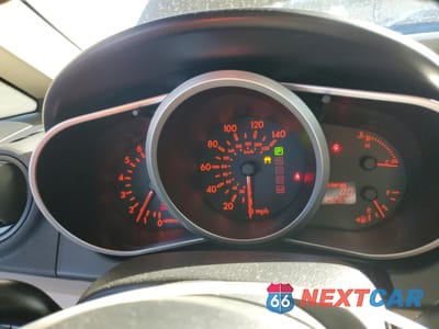 Zdjęcie 9 z 12 samochodu: 2007 MAZDA CX-7 VIN:JM3ER29L370128318 - miniatura