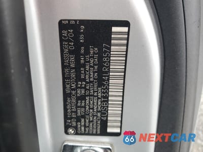 Zdjęcie 13 z 15 samochodu: 2004 BMW Z4 2.5 VIN:4USBT33564LR68577 - miniatura