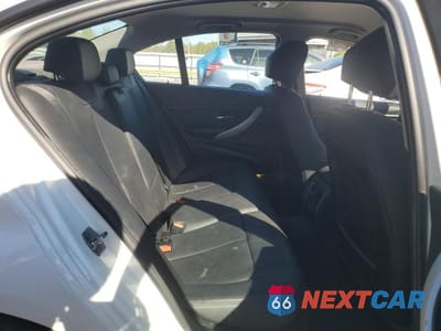 Zdjęcie 10 z 12 samochodu: 2016 BMW 320 I VIN:WBA8A9C53GK616797 - miniatura