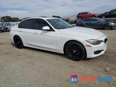 Czwarte zdjęcie samochodu z boku: 2013 BMW 328 I SULEV VIN:WBA3C1G59DNR45496 - miniatura