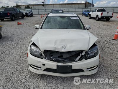 Piąte zdjęcie samochodu w środku: 2011 MERCEDES-BENZ C 300 4MATIC VIN:WDDGF8BB4BR187208 - miniatura