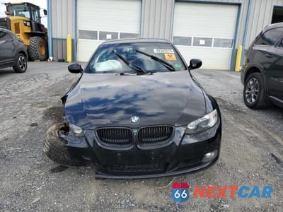 Piąte zdjęcie samochodu w środku: 2010 BMW 335 I VIN:WBAWL7C58AP475676 - miniatura