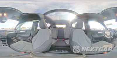 Zdjęcie 15 z 16 samochodu: 2025 VOLVO XC40 CORE VIN:YV4L12UJ6S2473169 - miniatura