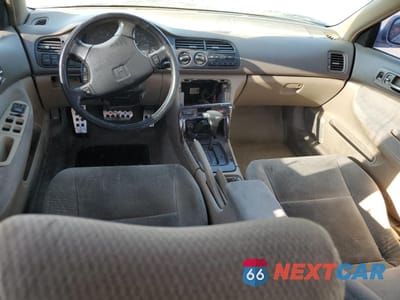 Zdjęcie 8 z 15 samochodu: 1997 HONDA ACCORD SE VIN:1HGCD5600VA066010 - miniatura