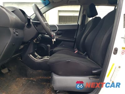 Zdjęcie 7 z 12 samochodu: 2014 TOYOTA SCION XD VIN:JTKKUPB40E1044421 - miniatura