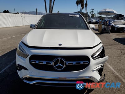 Piąte zdjęcie samochodu w środku: 2025 MERCEDES-BENZ GLA 250 VIN:W1N4N4GB4SJ660114 - miniatura