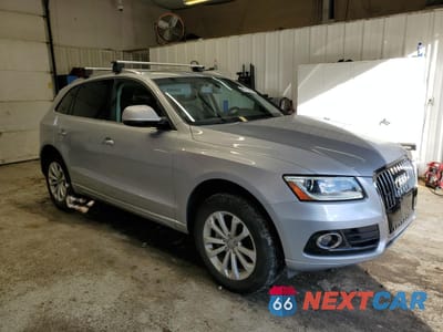 Czwarte zdjęcie samochodu z boku: 2016 AUDI Q5 PREMIUM VIN:WA1C2AFP8GA133511 - miniatura