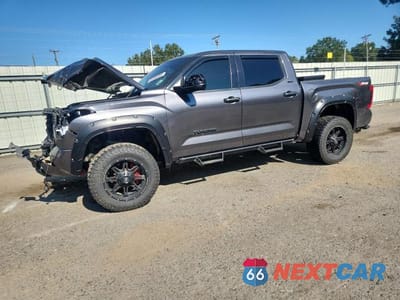 2023 TOYOTA TUNDRA CREWMAX SR 5TFLA5DB2PX108317 - główne zdjęcie licytacji z USA - miniatura