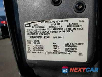 Zdjęcie 12 z 14 samochodu: 2002 CHEVROLET SILVERADO K2500 HEAVY DUTY VIN:1GCHK23U12F193640 - miniatura