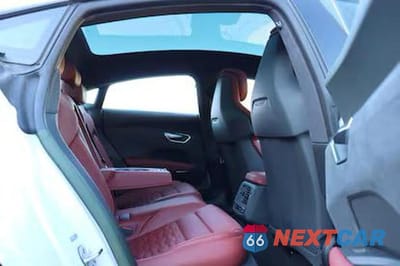 Zdjęcie 6 z 13 samochodu: 2022 AUDI RS E-TRON GT VIN:WAUBHBFWXN7904782 - miniatura