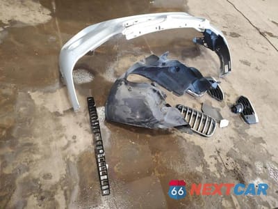 Zdjęcie 13 z 14 samochodu: 2017 BMW X1 XDRIVE28I VIN:WBXHT3C38H5F79633 - miniatura