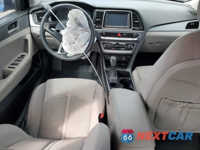 Zdjęcie 8 z 14 samochodu: 2018 HYUNDAI SONATA SE VIN:5NPE24AF9JH655840 - miniatura