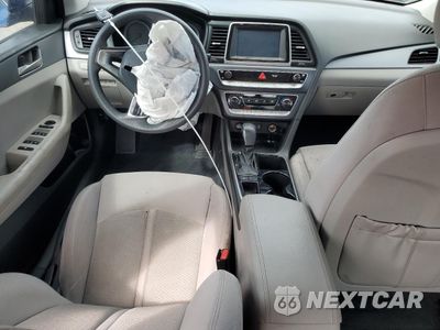 Zdjęcie 8 z 12 samochodu: 2018 HYUNDAI SONATA SE VIN:5NPE24AF9JH655840 - miniatura