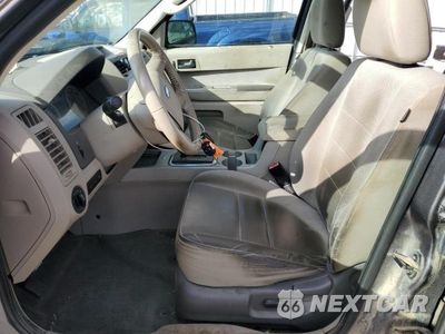 Zdjęcie 7 z 13 samochodu: 2012 FORD ESCAPE XLT VIN:1FMCU9DG0CKB78752 - miniatura
